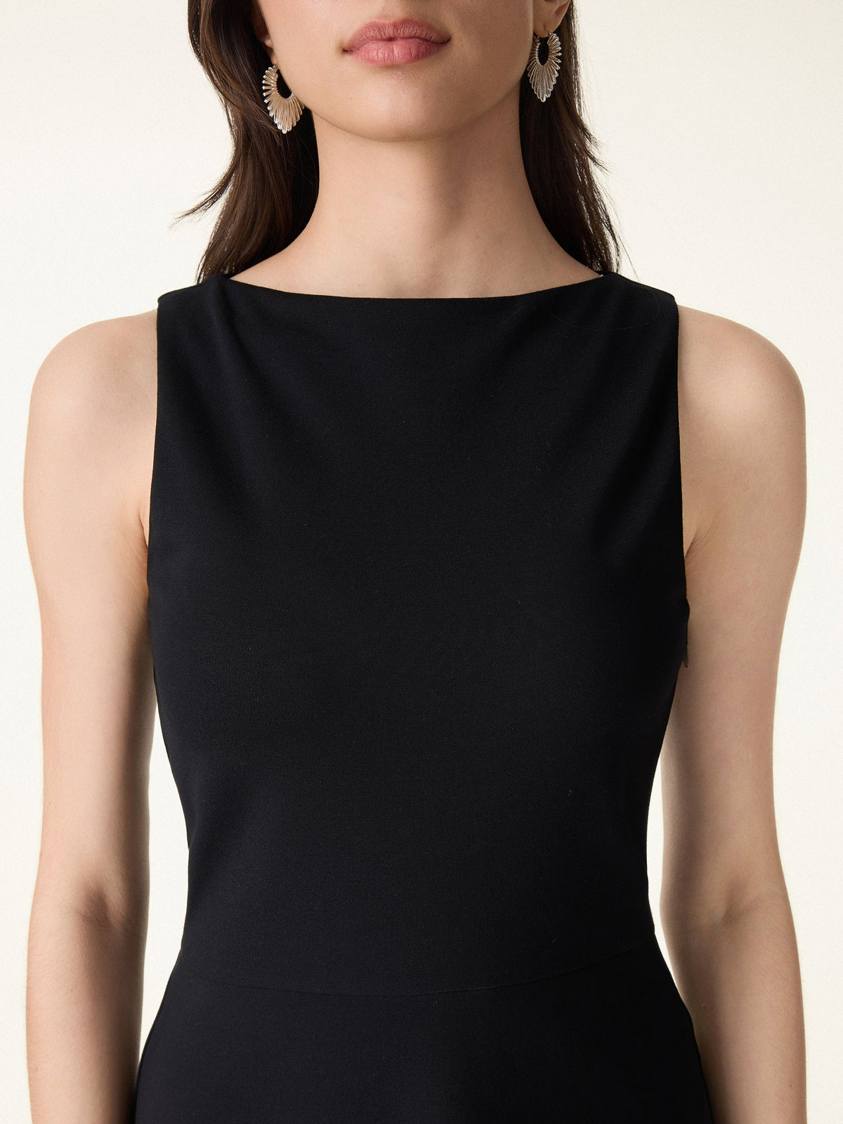 Vestido brami mini de cuello barco corte evasé