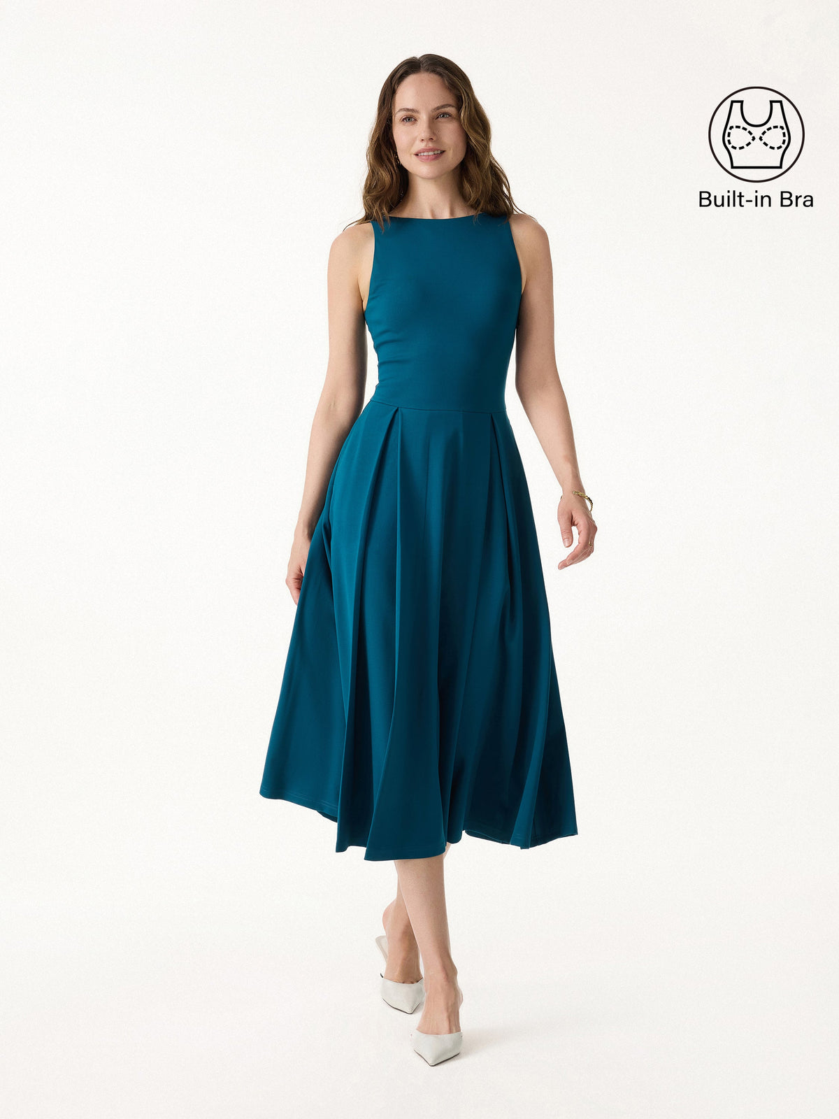 Vestido brami midi plisado de cuello barco con bolsillos