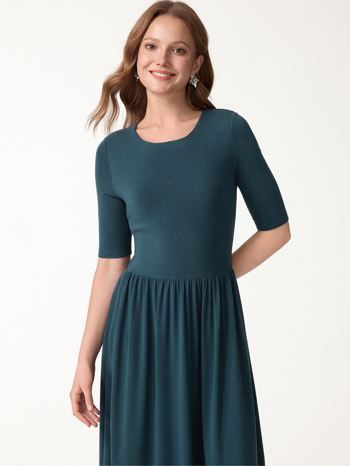 Vestido brami midi evasé de cuello redondo con mangas a los codos y bolsillos
