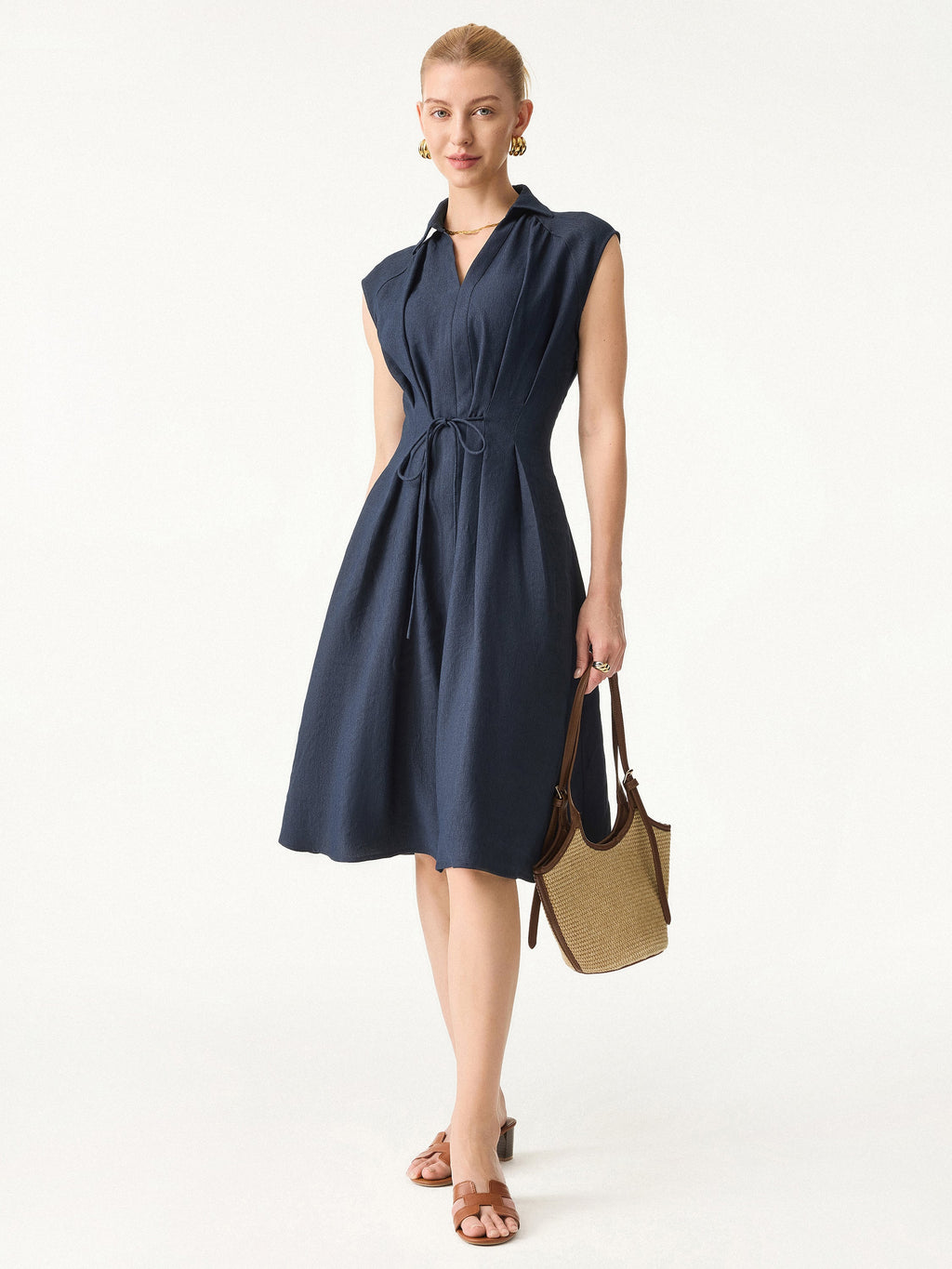 Vestido midi de viscosa y lino con cuello en V y cordón