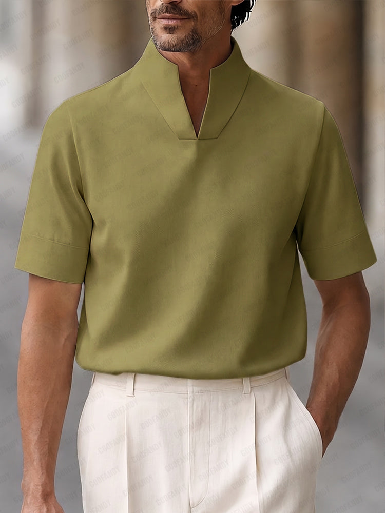 Top urbano minimalista de cuello mao y manga corta