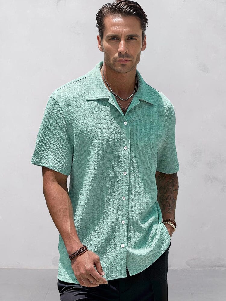 Camisa de textura esencial para el día a día