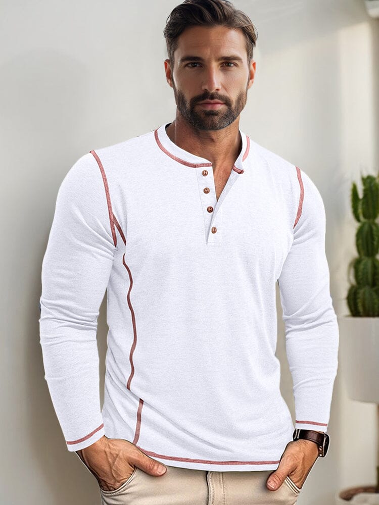 Camisa cómoda y versátil con costuras de contraste