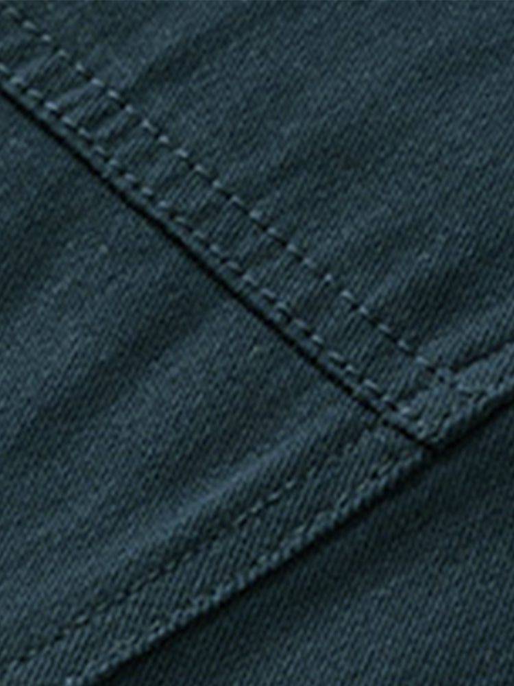 Pantalón recto versátil