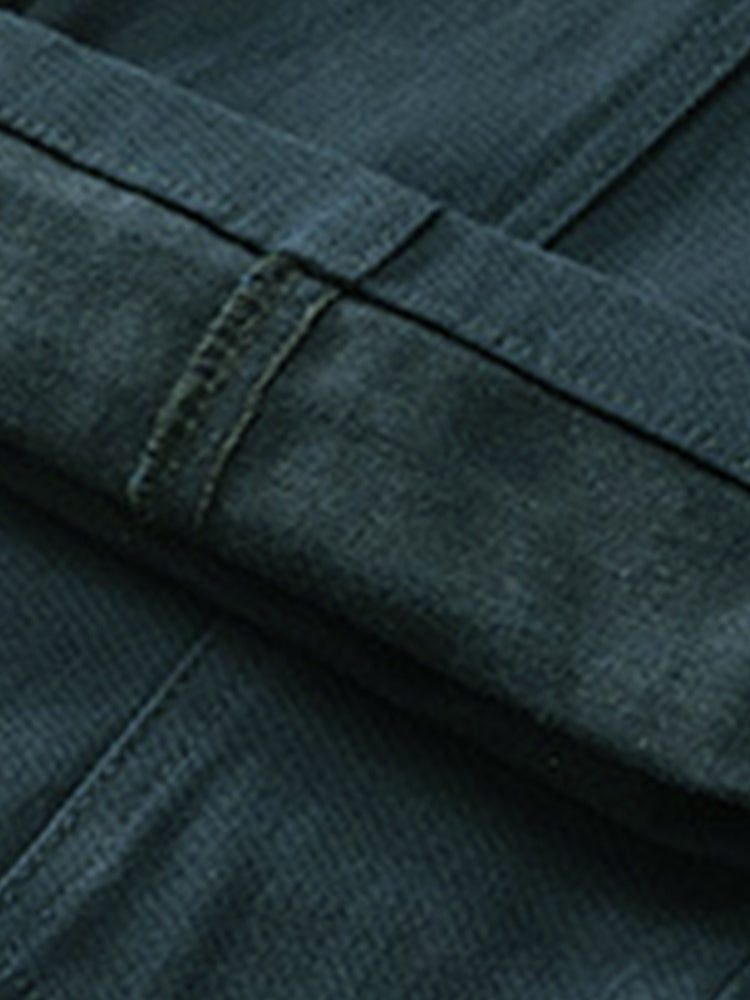Pantalón recto versátil