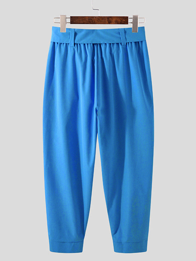 Pantalón harem cropped plisado con cinturón