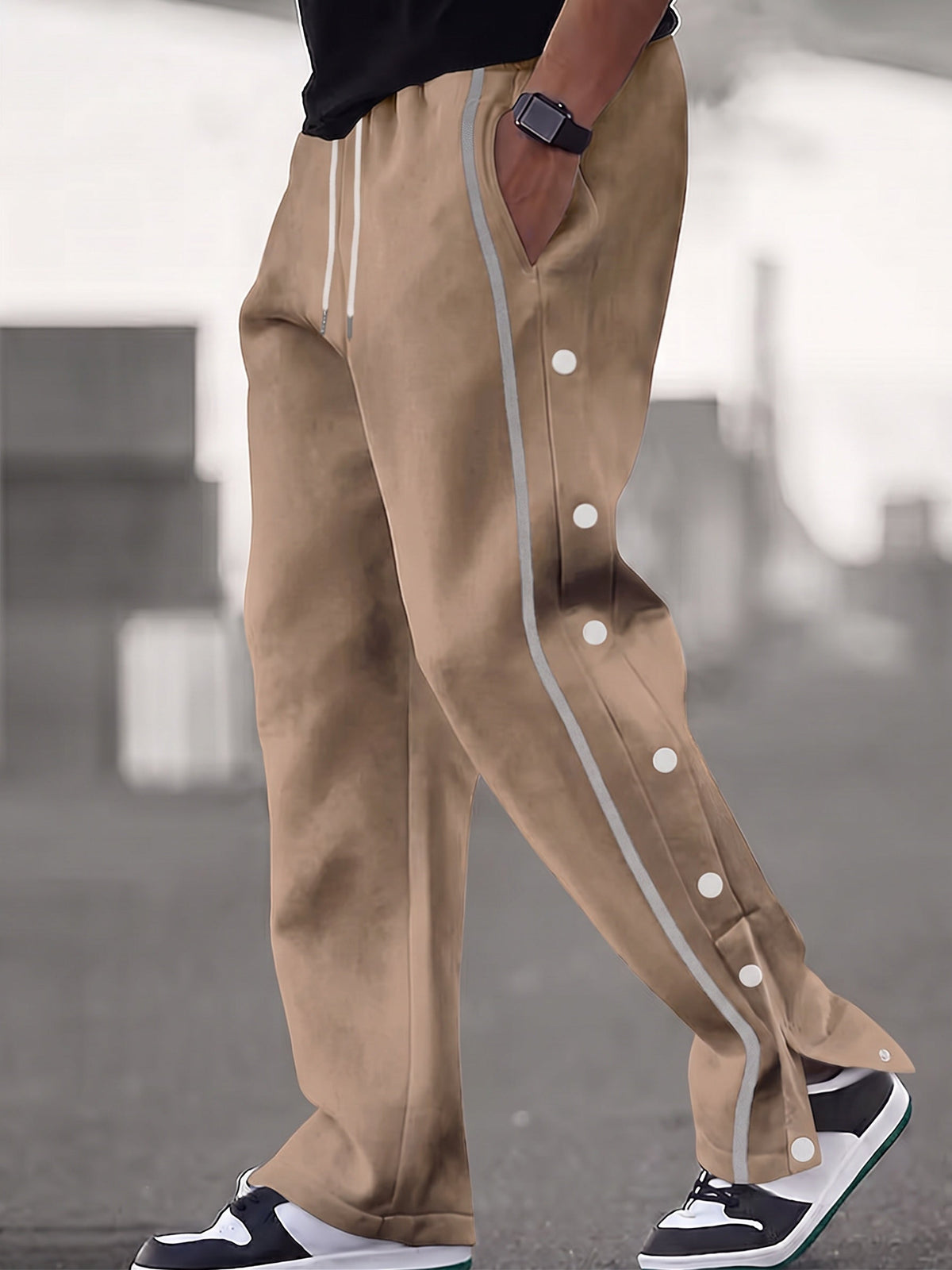 Pantalón deportivo ancho retro con botones a presión