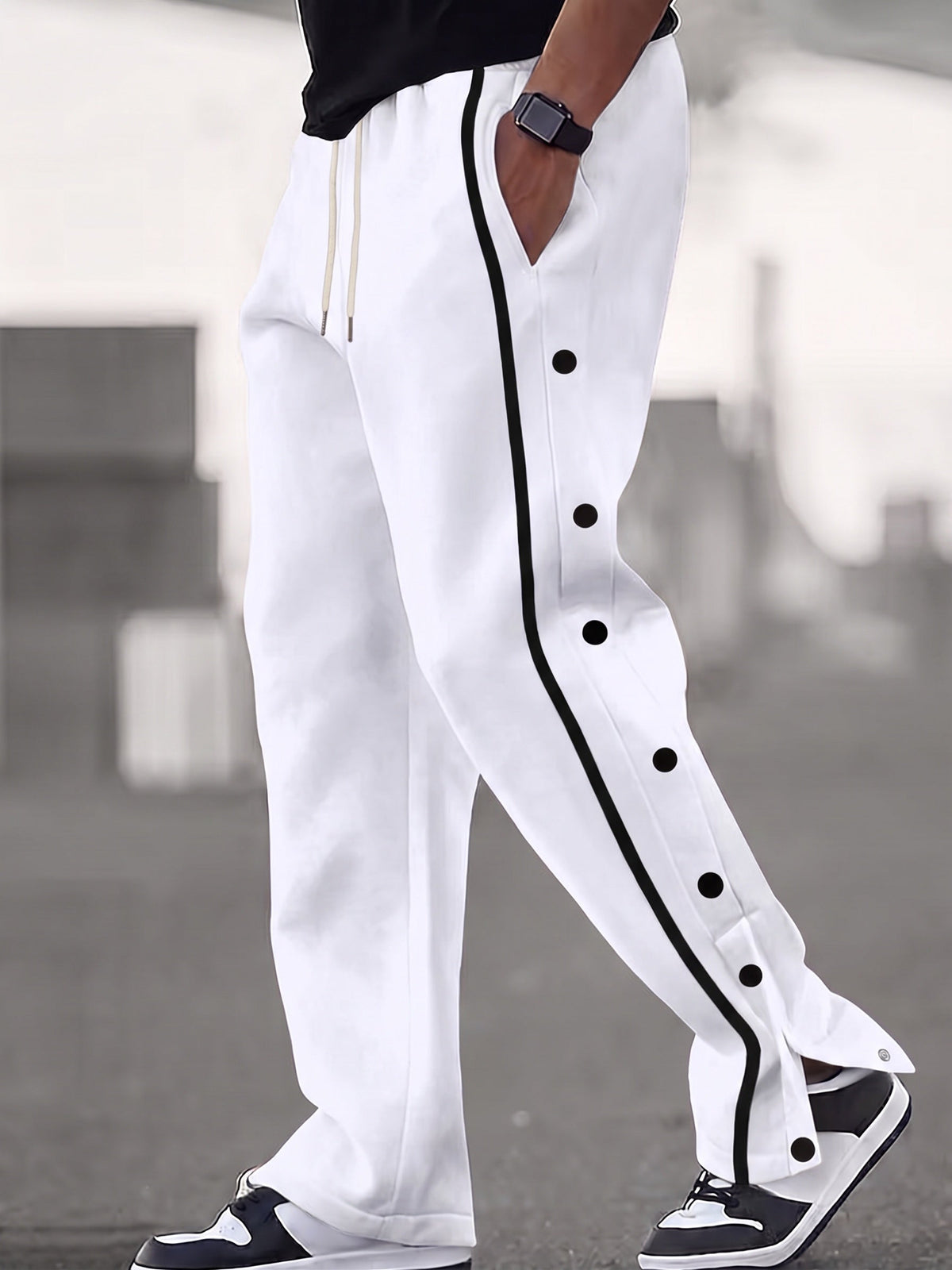 Pantalón deportivo ancho retro con botones a presión