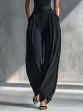 Pantalón negro ancho con drapeado