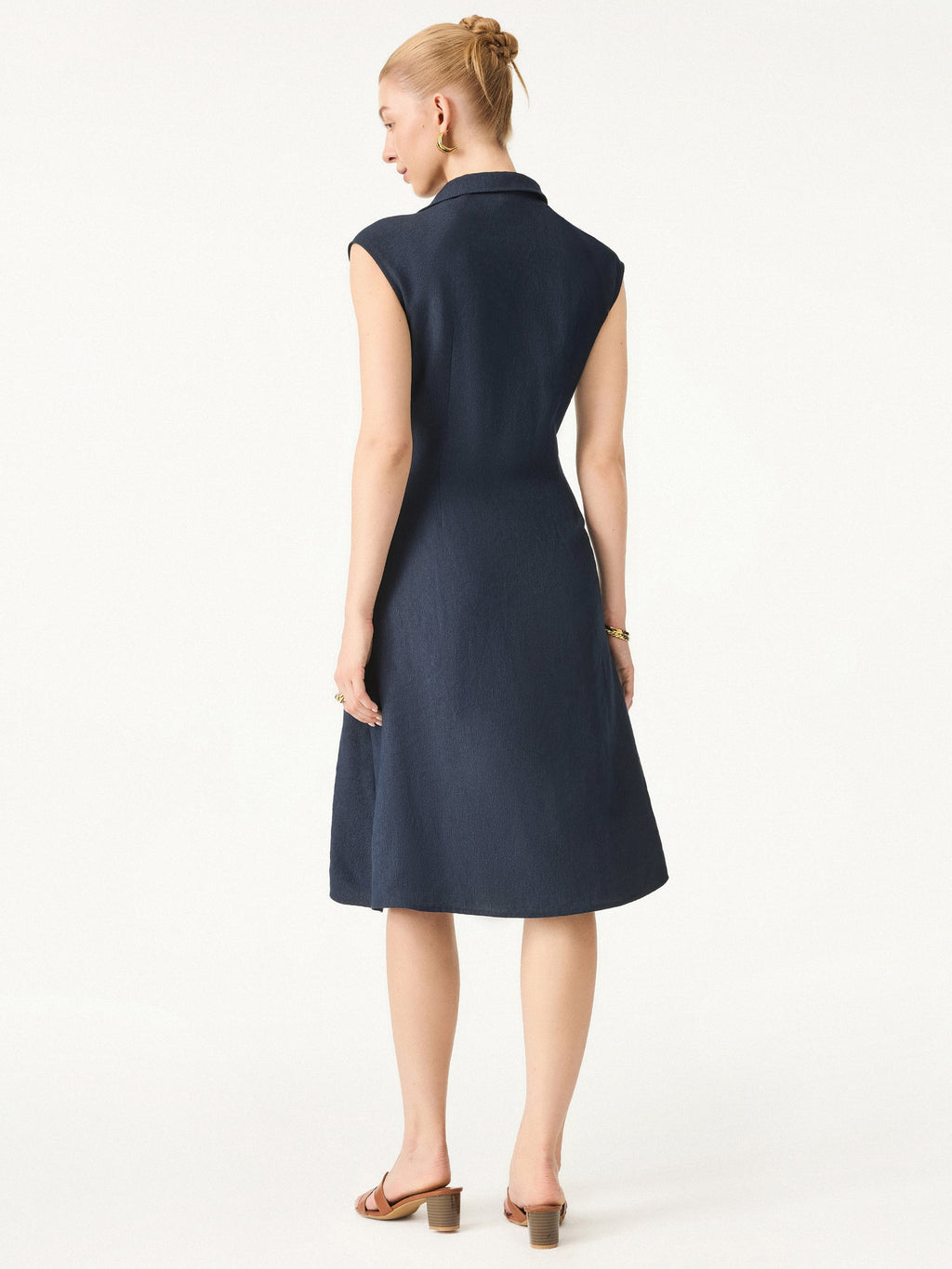 Vestido midi de viscosa y lino con cuello en V y cordón
