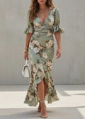 Vestido midi floral cruzado con mangas de volante