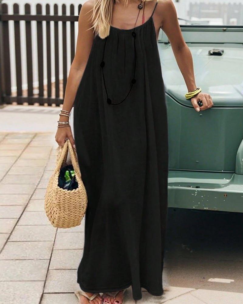 Vestido con espalda descubierta y tirantes finos
