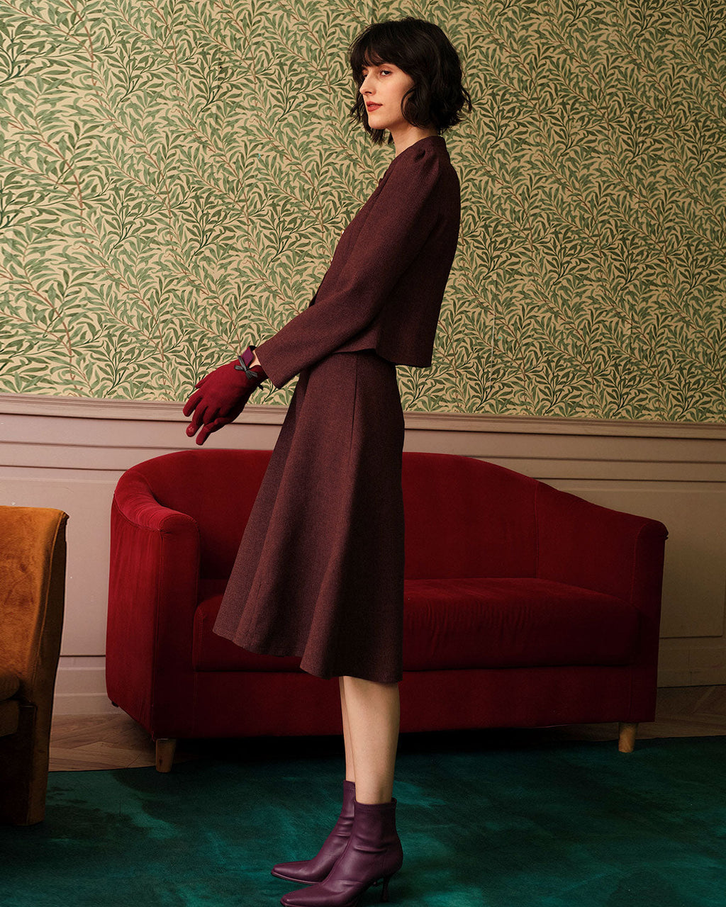 Falda de tweed de cintura alta color burdeos