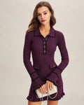 Vestido de punto morado con mangas campana en contraste