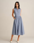 Vestido midi azul sin mangas con bolsillos y cuello azul