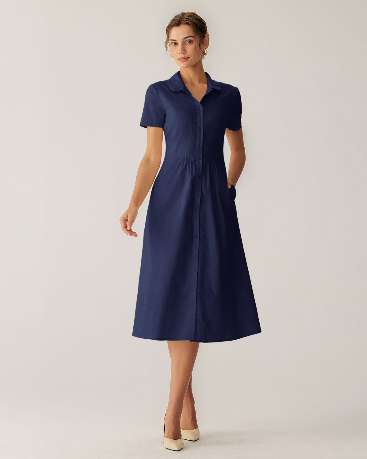 Vestido midi azul marino de manga corta con bolsillos