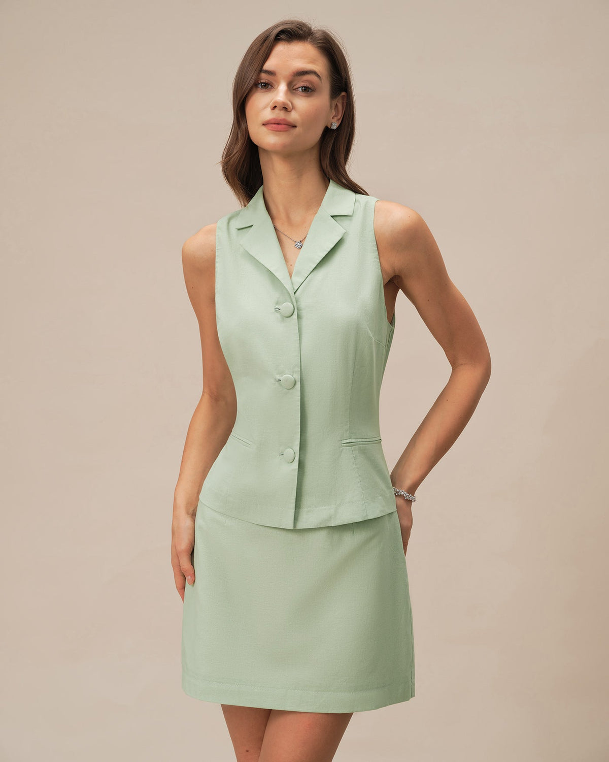 Minifalda verde de corte en A
