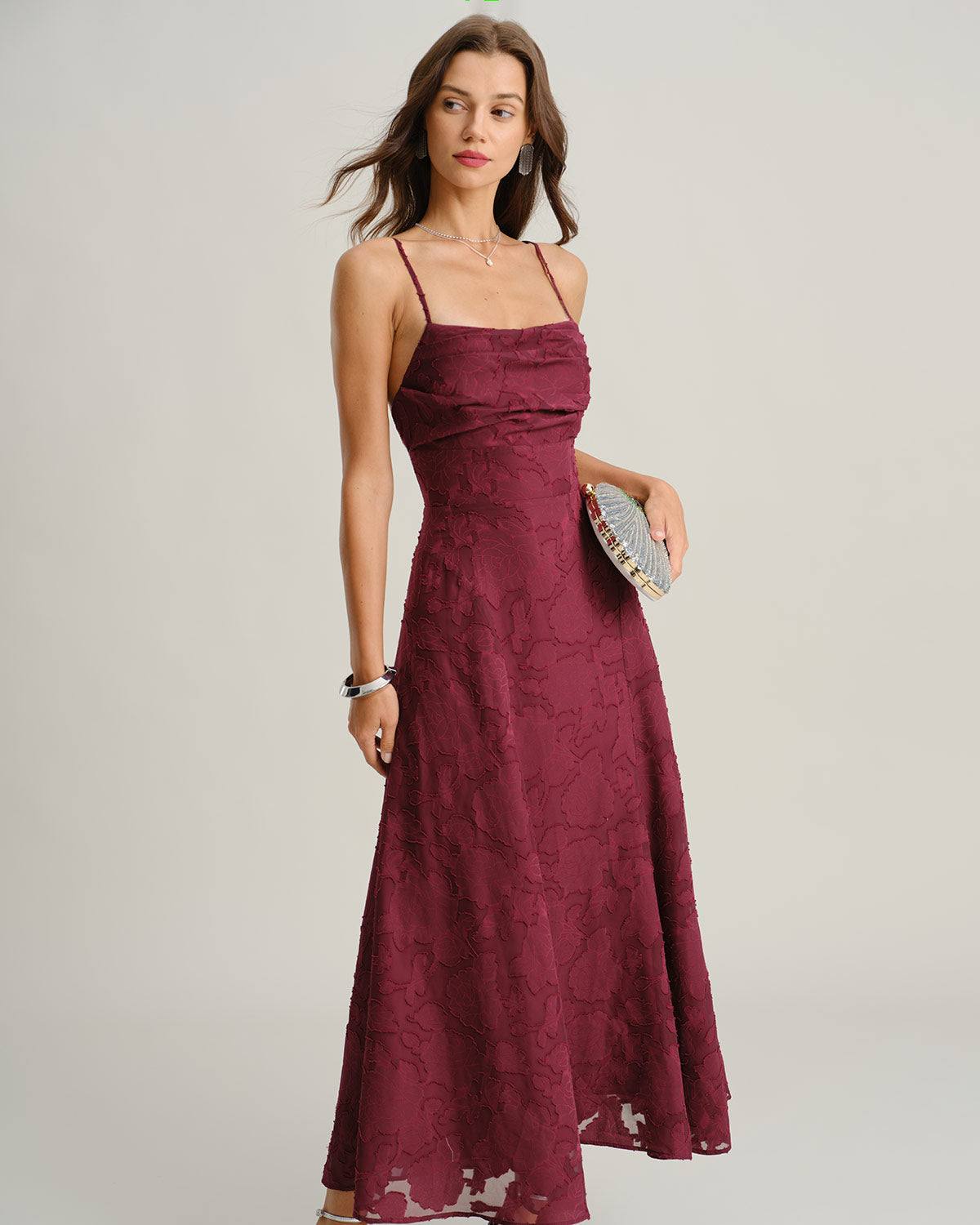 Vestido largo de jacquard rojo burdeos, estilo slip