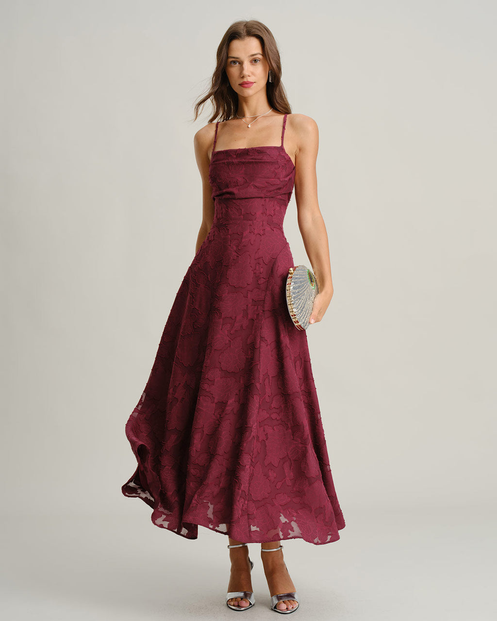 Vestido largo de jacquard rojo burdeos, estilo slip