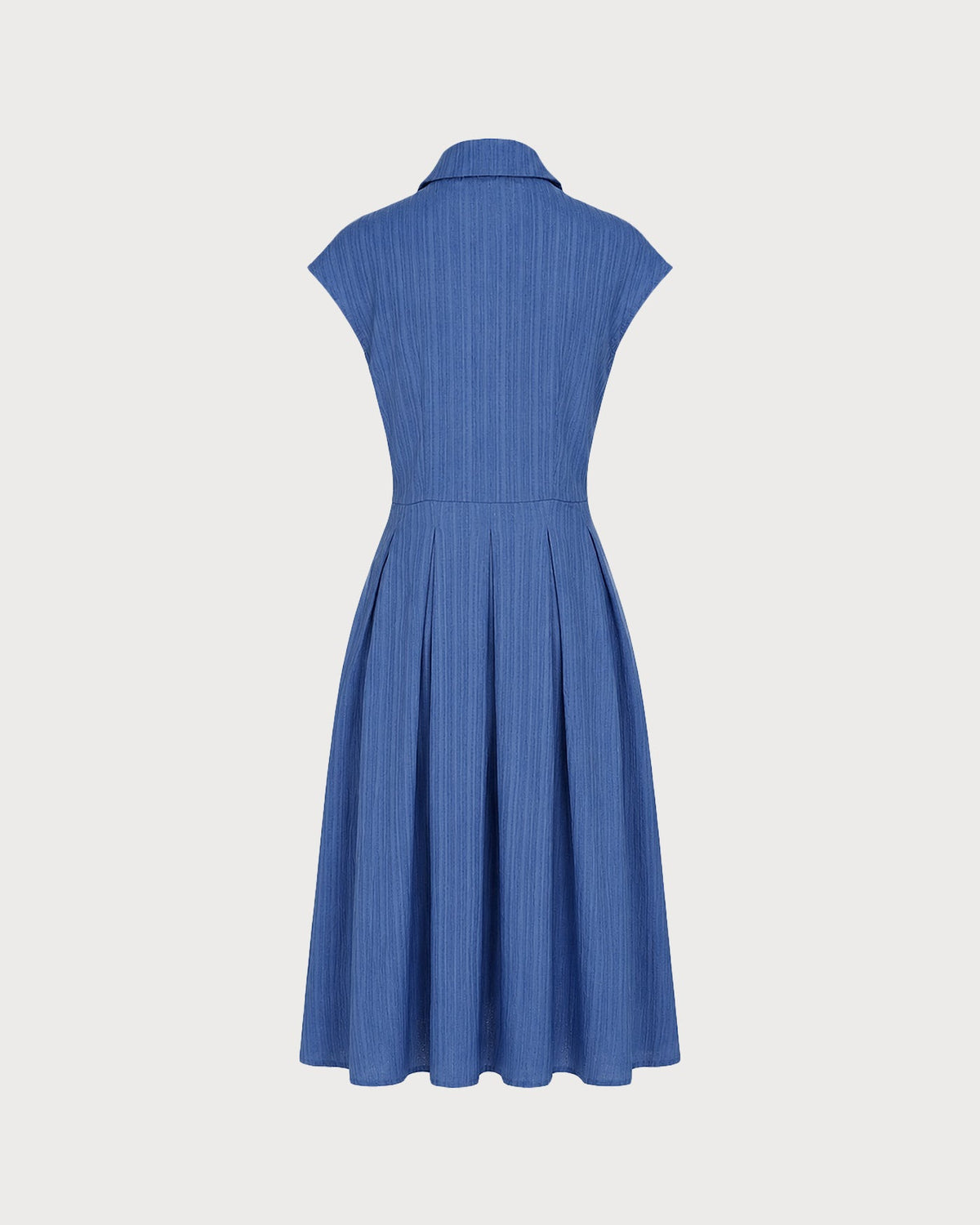 Vestido midi con cuello azul y botones
